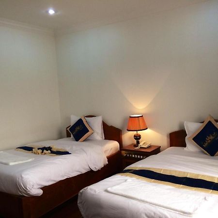 Emerald Bb Battambang Hotel Exterior foto
