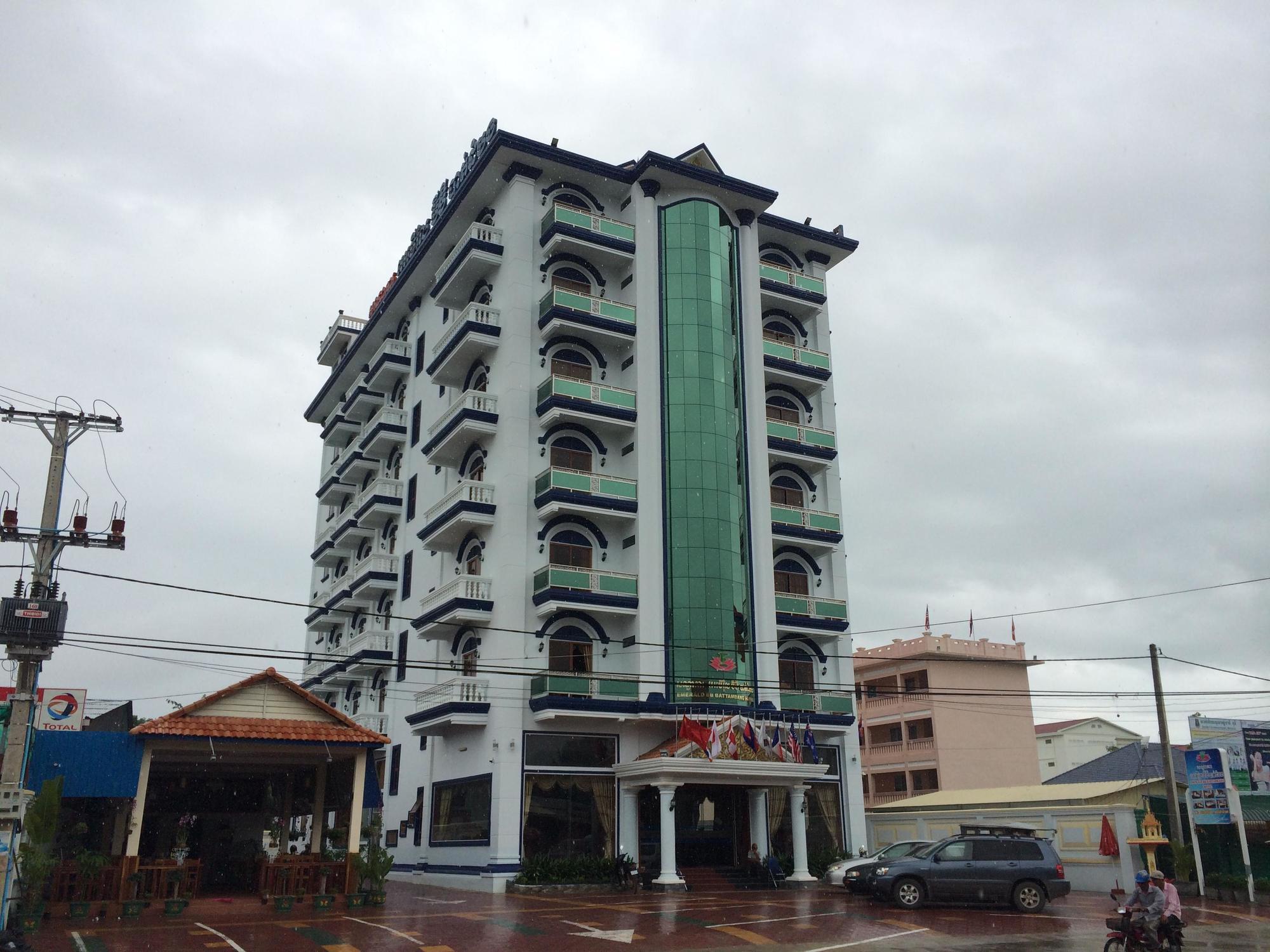 Emerald Bb Battambang Hotel Exterior foto